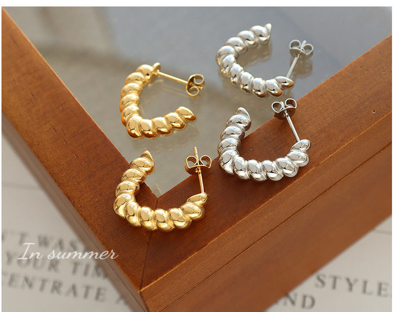 18K gold-plated stainless-steel waterproof fashion V-shaped Women's Unique earrings