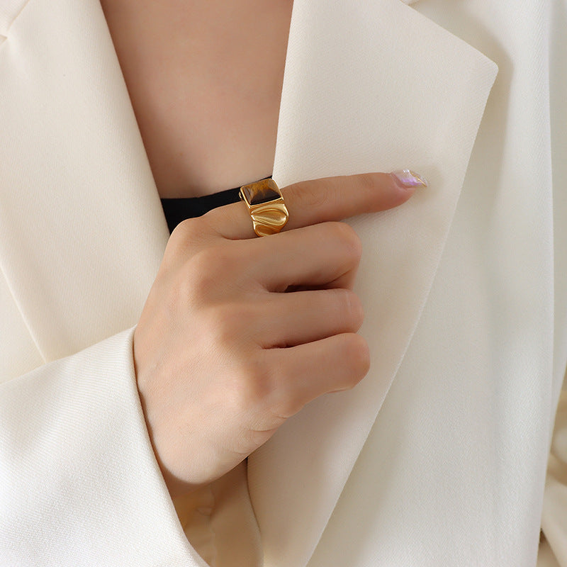 Hip-hop fashion tiger eye natural stone inlaid stainless steel ring