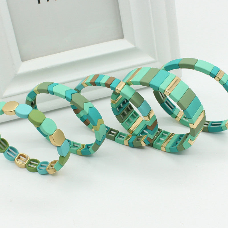 Autumn and Winter Cool Enamel Lacquer Bracelet with Green Geometric Shaped bead