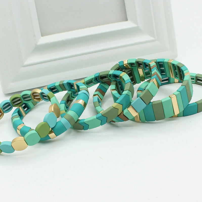 Autumn and Winter Cool Enamel Lacquer Bracelet with Green Geometric Shaped bead