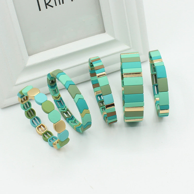 Autumn and Winter Cool Enamel Lacquer Bracelet with Green Geometric Shaped bead