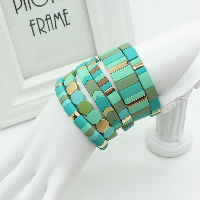 Autumn and Winter Cool Enamel Lacquer Bracelet with Green Geometric Shaped bead