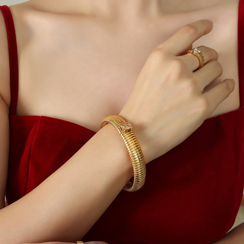 Gold-plated baguette zircon inlaid, stretch bracelet, fashionable bangles