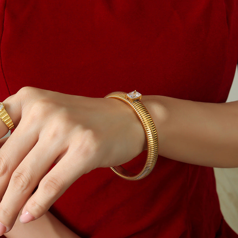 Gold-plated baguette zircon inlaid, stretch bracelet, fashionable bangles