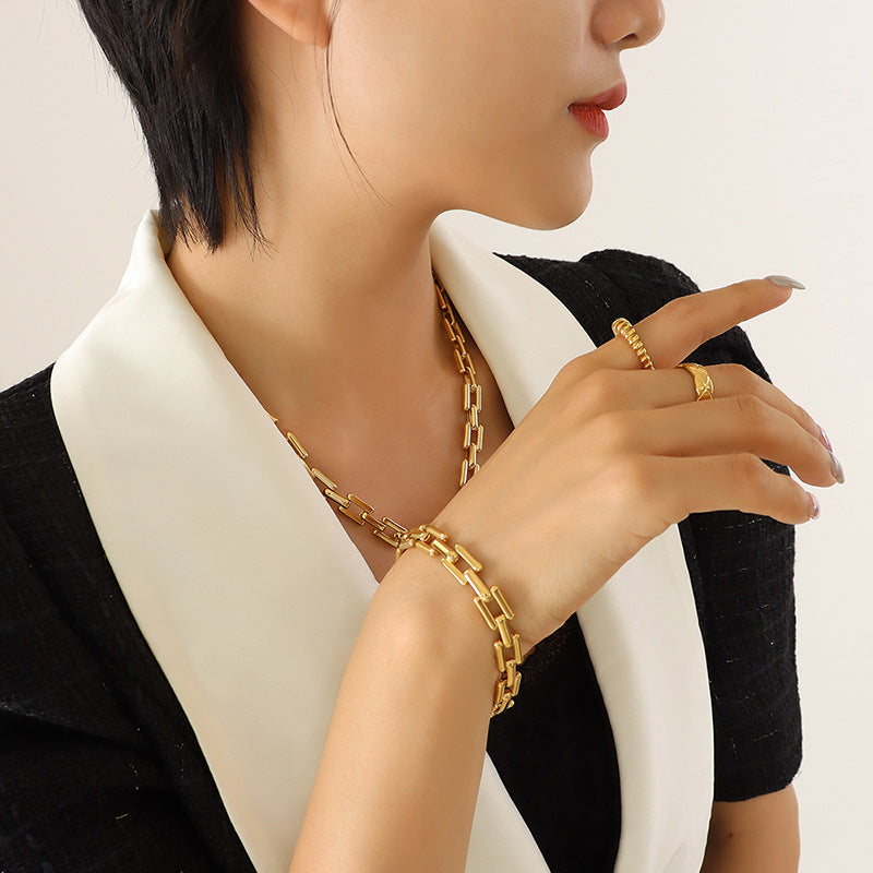 hot selling Women's Hip hop gold-plated stainless-steel chain necklace and bracelet jewelry set