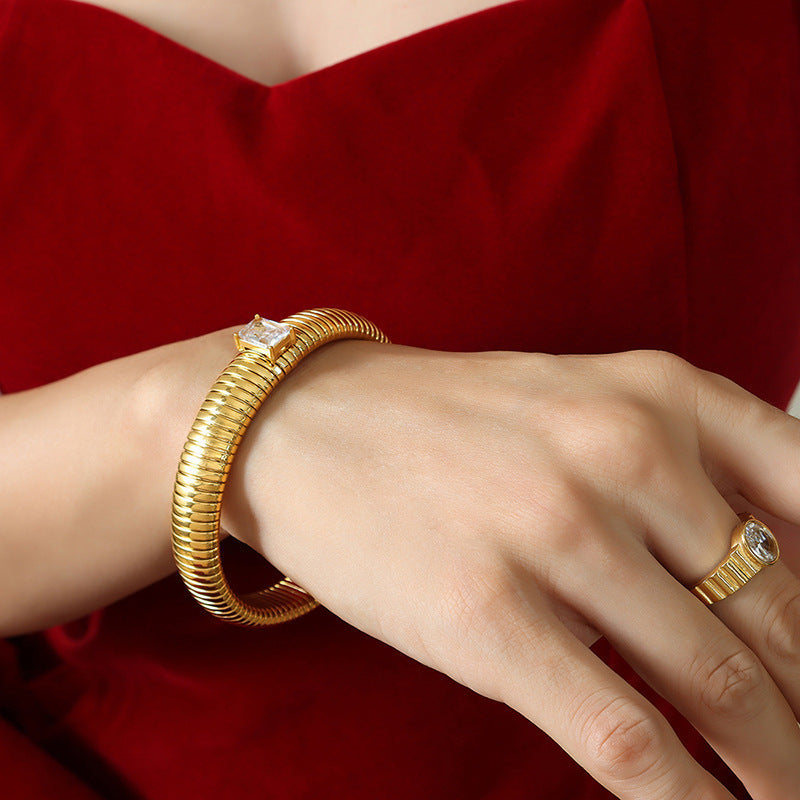 Gold-plated baguette zircon inlaid, stretch bracelet, fashionable bangles