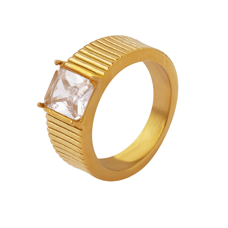 Hot selling vintage style clear zirconia inlaid ring stainless steel plated 18K gold fadeless ring