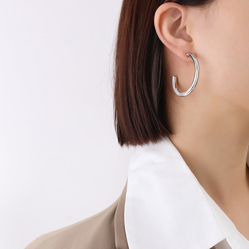 new fashion versatile high-quality C-shaped stainless steel earrings hoops