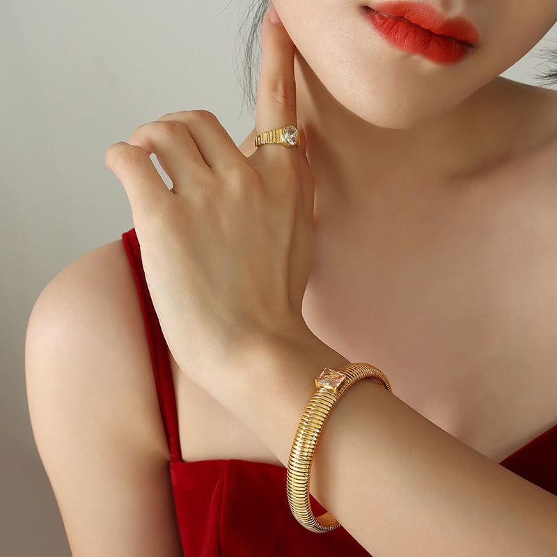 Gold-plated baguette zircon inlaid, stretch bracelet, fashionable bangles